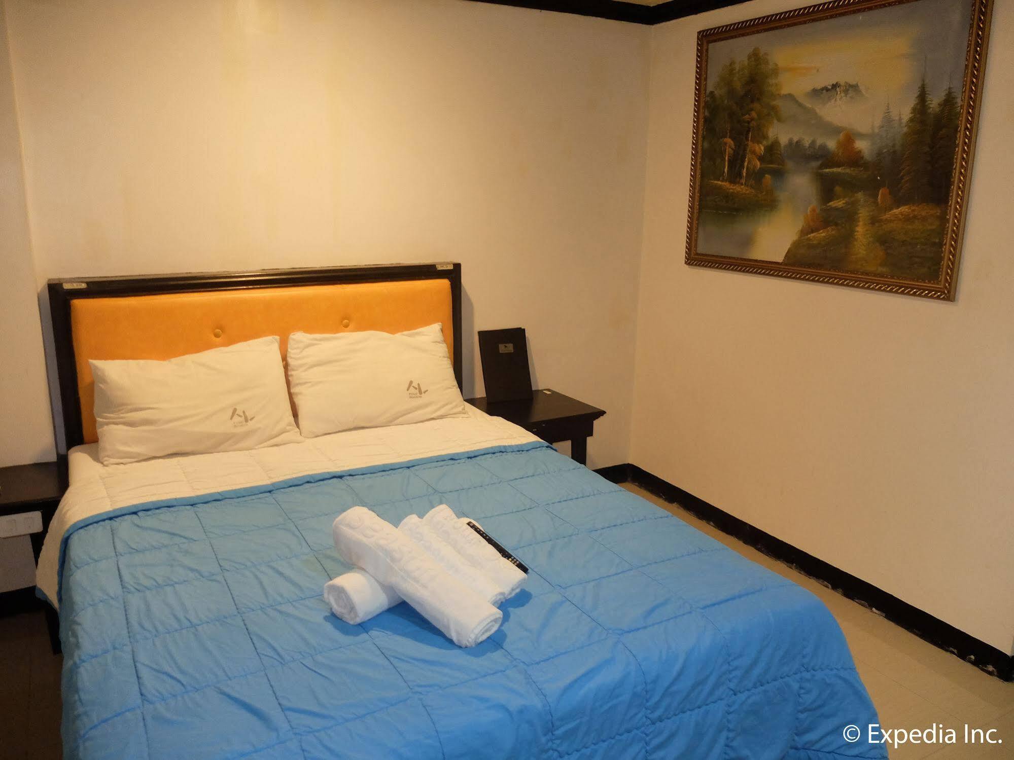 Vf Four Season Hotel อังเฮเลส ภายนอก รูปภาพ